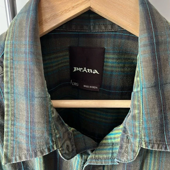 Prana Men’s Shirt - Picture 2 of 3